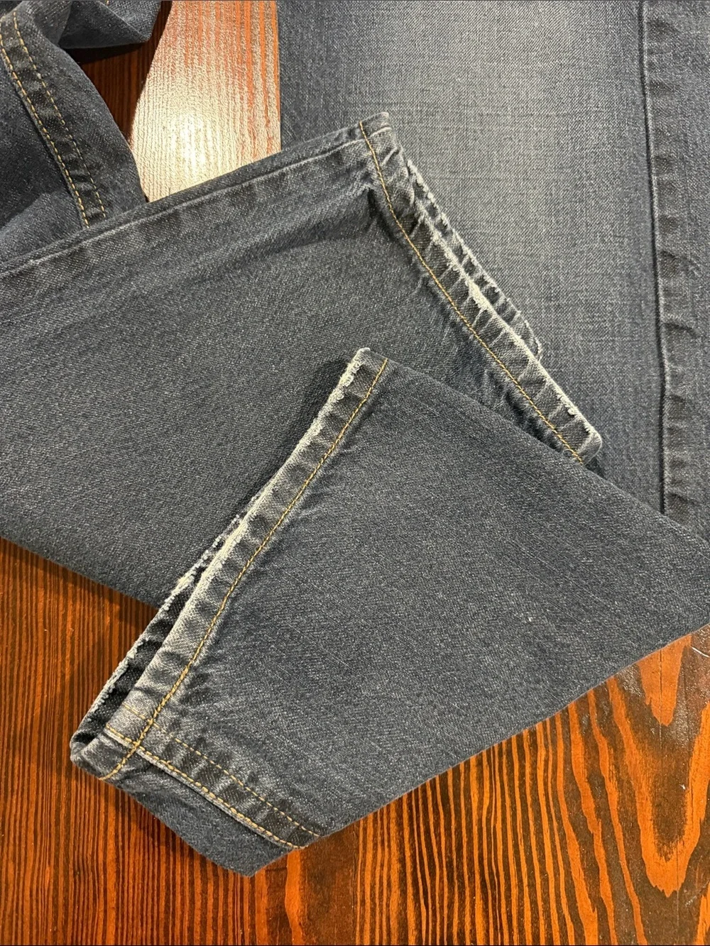 Harley Davidson Men's Dark Blue Denim Jeans - Classic Five-Pocket Style 34x34 - Picture 9 of 10